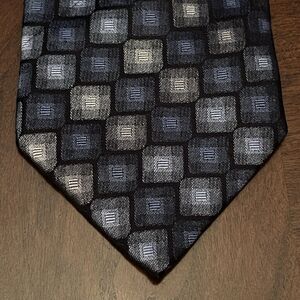 Haggar Hand Made 100% Silk Men’s Neck Tie Made In China